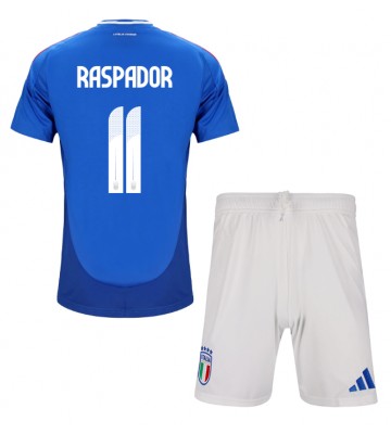 Italien Giacomo Raspadori #11 Hjemmebanesæt Børn EM 2024 Kort ærmer (+ korte bukser)